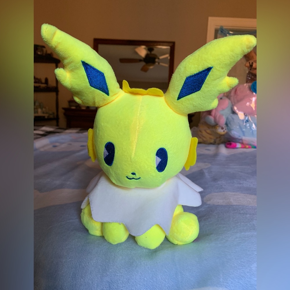 NEW JOLTEON PLUSH POKÉMON